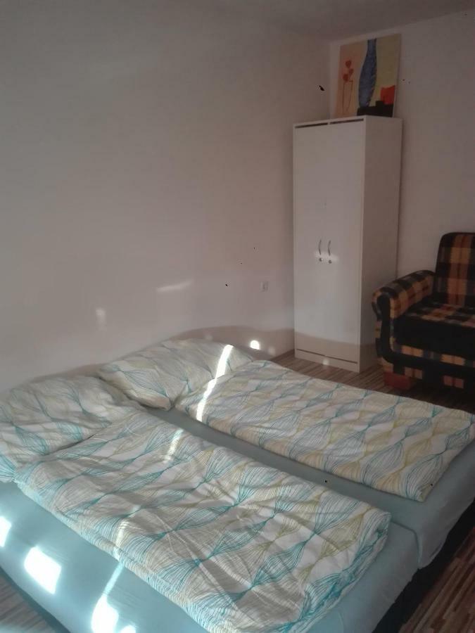 Apartamento Halex 3 Bojná Exterior foto